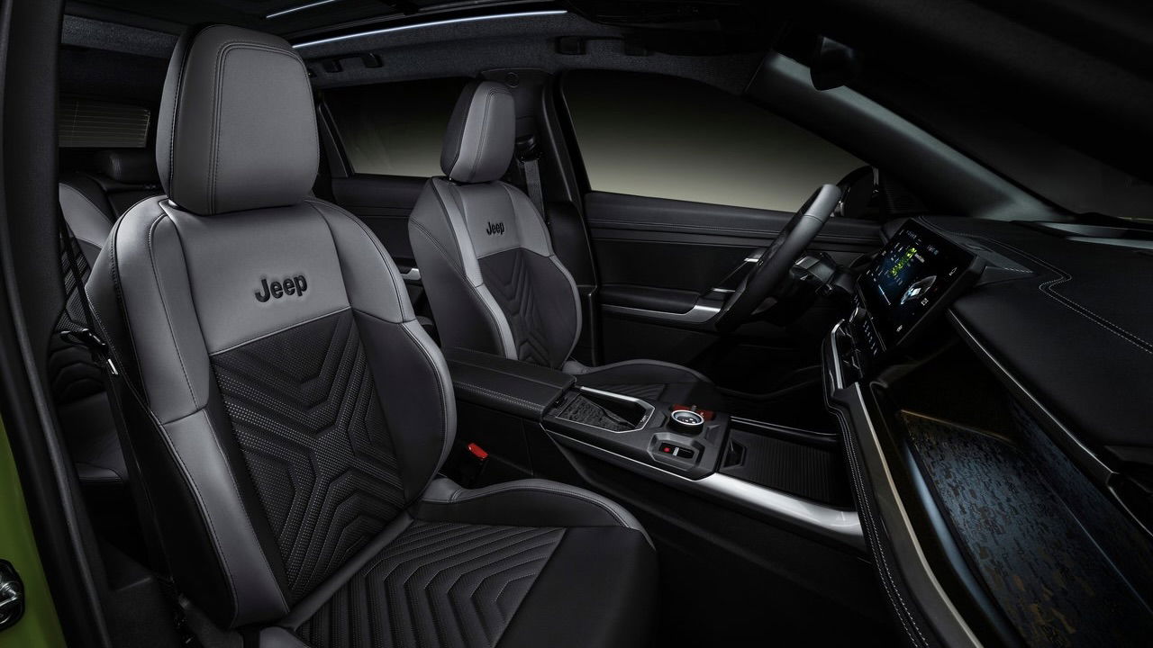 Jeep Compass - interior
